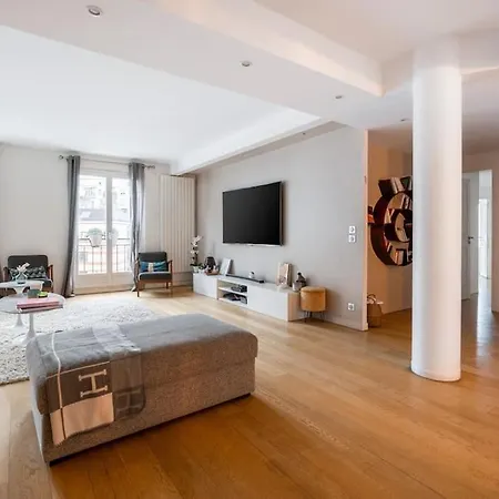 De Prestige Proche Trocadero Apartment *