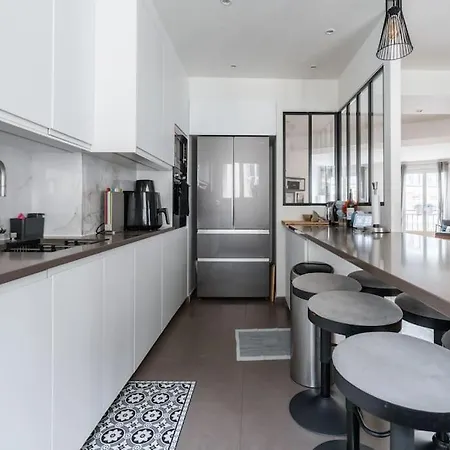 De Prestige Proche Trocadero Apartment