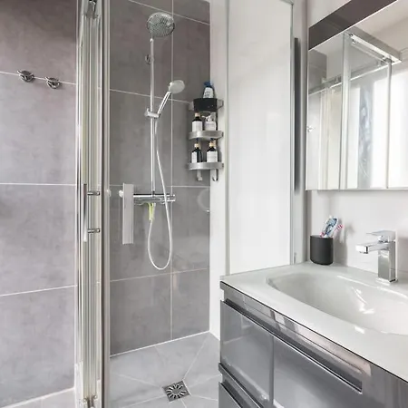 De Prestige Proche Trocadero Apartment *